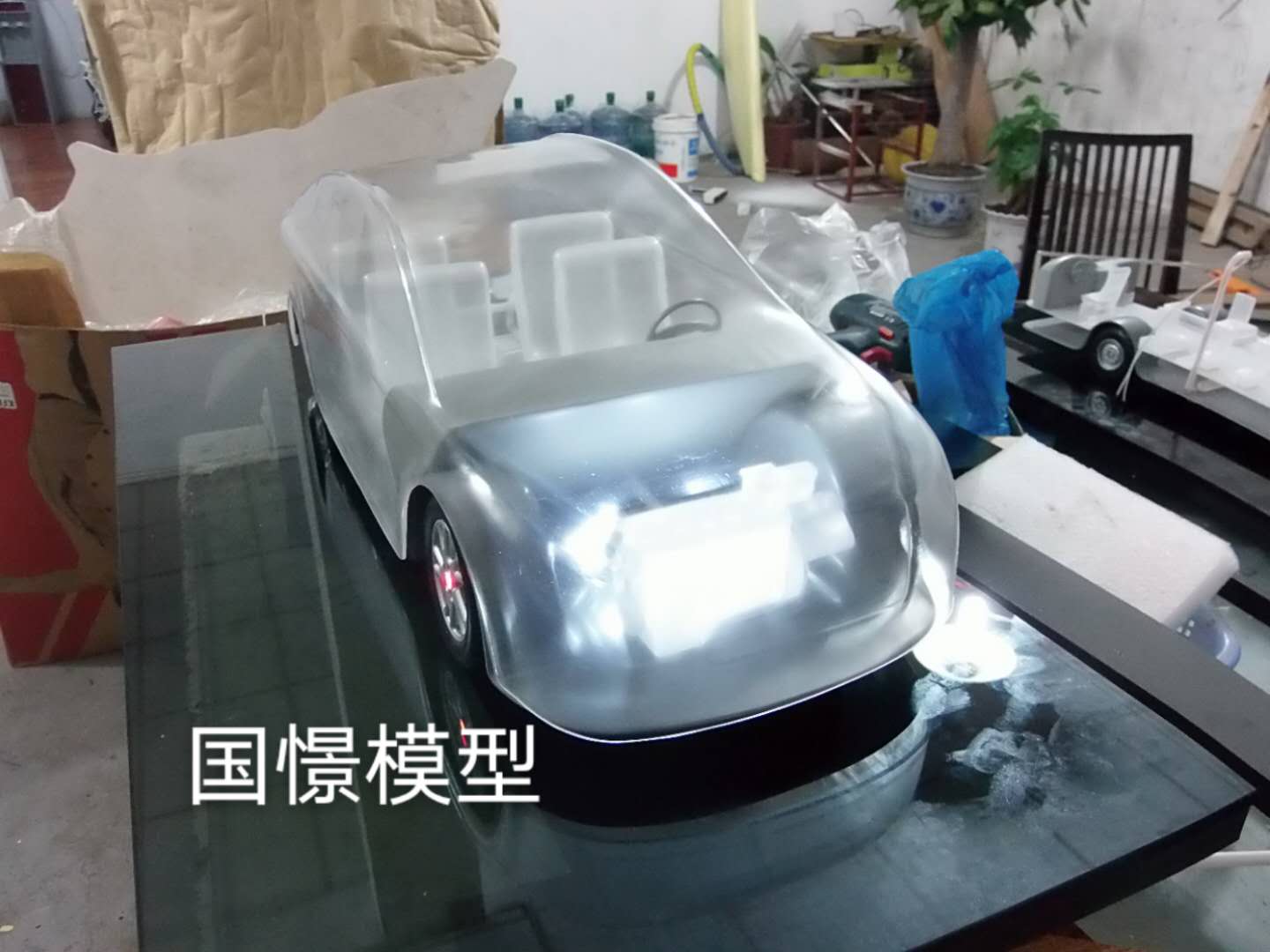 射洪市透明车模型