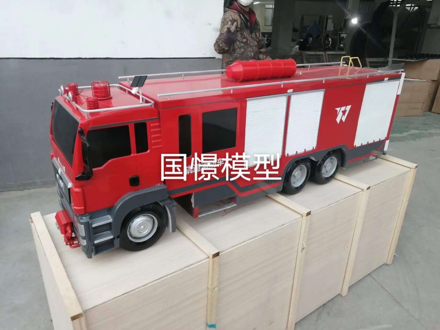 射洪市车展车模
